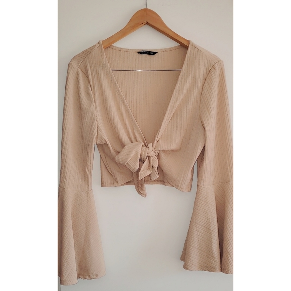 Plus Bell Sleeve Tie Front Crop Top